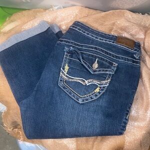 Stylish capri Blue Denim Jeans